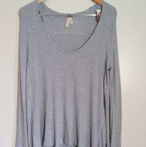 Free People long sleeve scoop neck long line thermal top with thumb holes